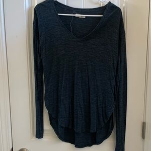 Madewell long sleeve v neck shirt